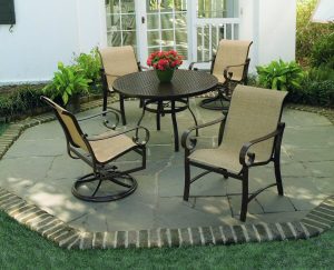 Vintage patio, Vintage patio furniture, Wrought iron patio set